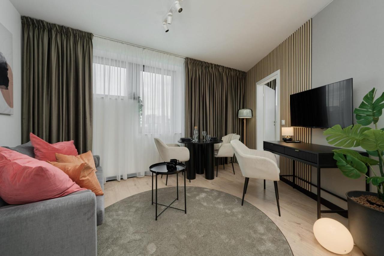 Wroclavia Apartments Dyrekcyjna By Noclegi Renters Wroclaw Ngoại thất bức ảnh